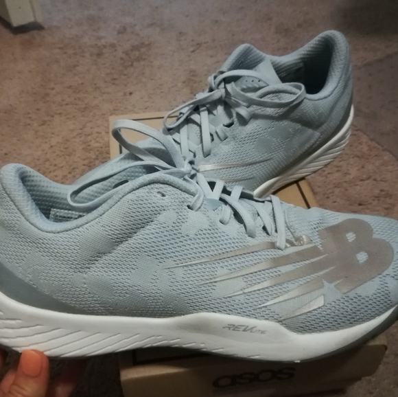 New Balance Women Tennis shoes - Picture 5 of 5